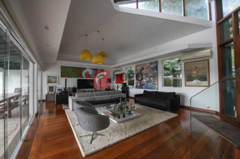 Conheça Living do imóvel - Casa em Condomínio à venda Rua Poeta Khalil Gibran, Itanhangá, Rio de Janeiro - R$ 3.800.000 - JBCN40007 - 2 Living - 2