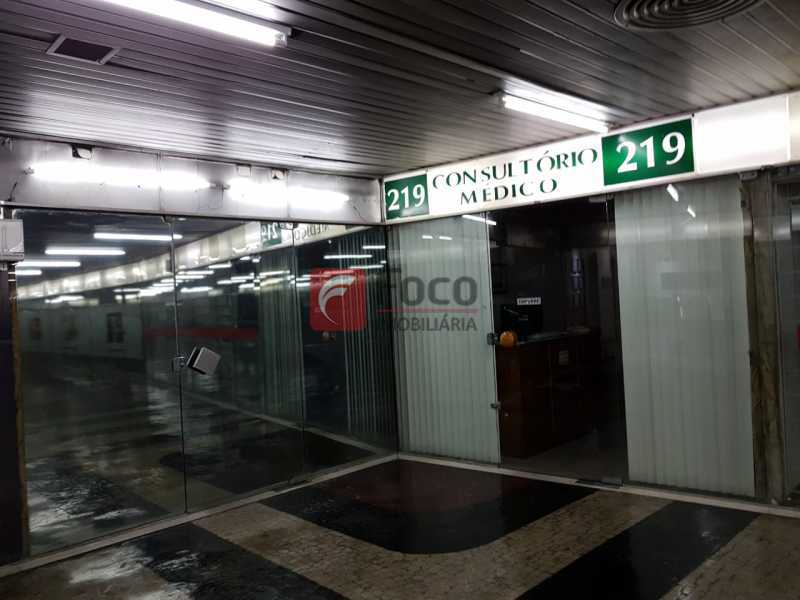 Conheça foto da entrada de fora do imóvel - Loja 57m² à venda Avenida Nossa Senhora de Copacabana, Copacabana, Rio de Janeiro - R$ 600.000 - JBLJ00022 - 3 foto da entrada de fora - 3