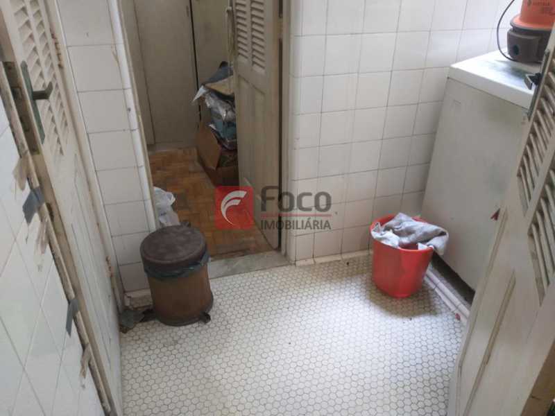 Conheça ÁREA DE SERVIÇO do imóvel - Apartamento à venda Rua das Laranjeiras, Laranjeiras, Rio de Janeiro - R$ 500.000 - JBAP21170 - 16 ÁREA DE SERVIÇO - 16