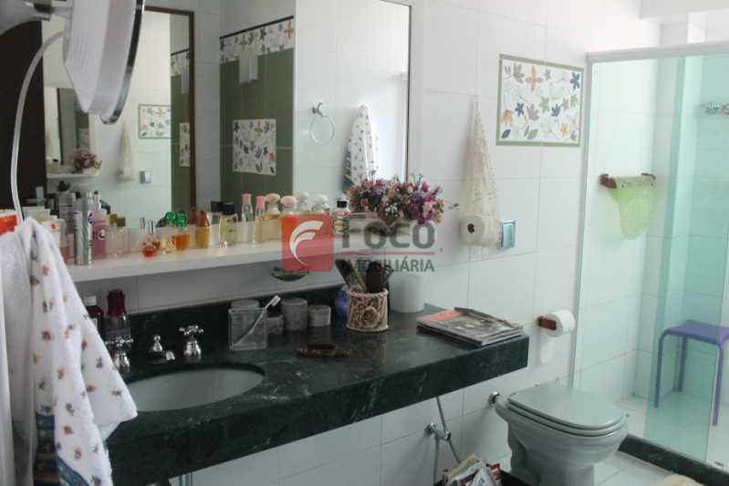 Conheça banheiro social 1 do imóvel - Apartamento para venda e aluguel Avenida Rui Barbosa, Flamengo, Rio de Janeiro - R$ 2.100.000 - JBAP40417 - 19 banheiro social 1 - 19