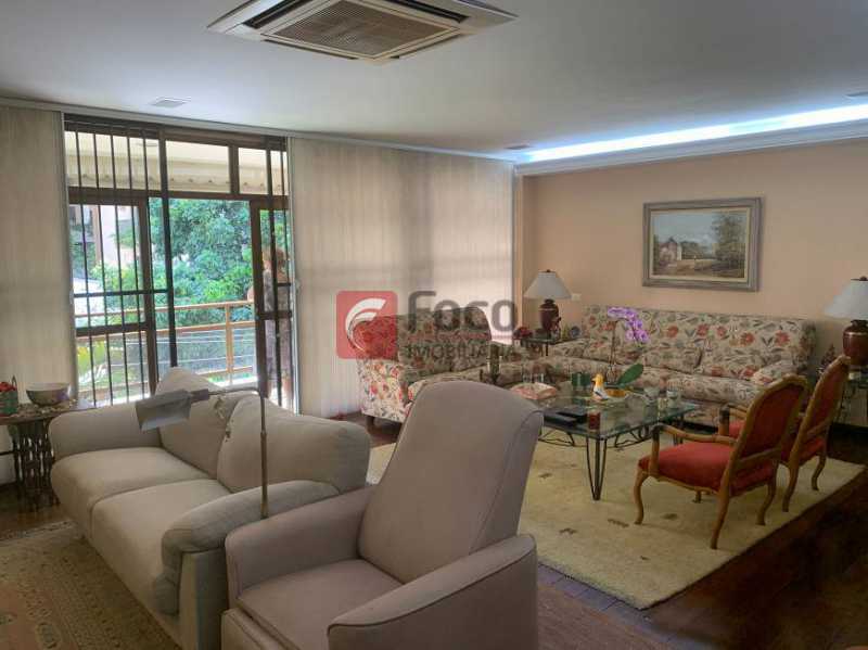 SALA - 1