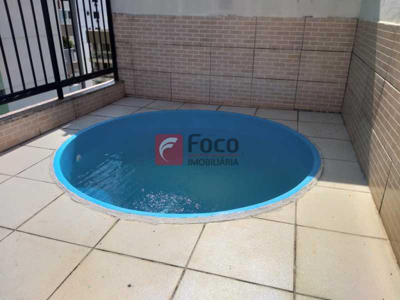 PISCINA - 12