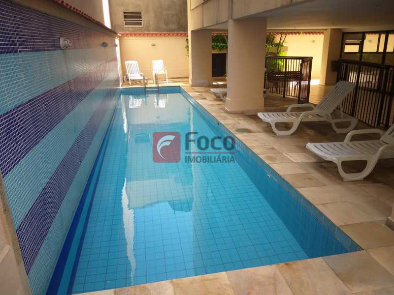 PISCINA - 21