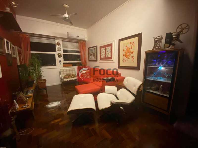 SALA - 6