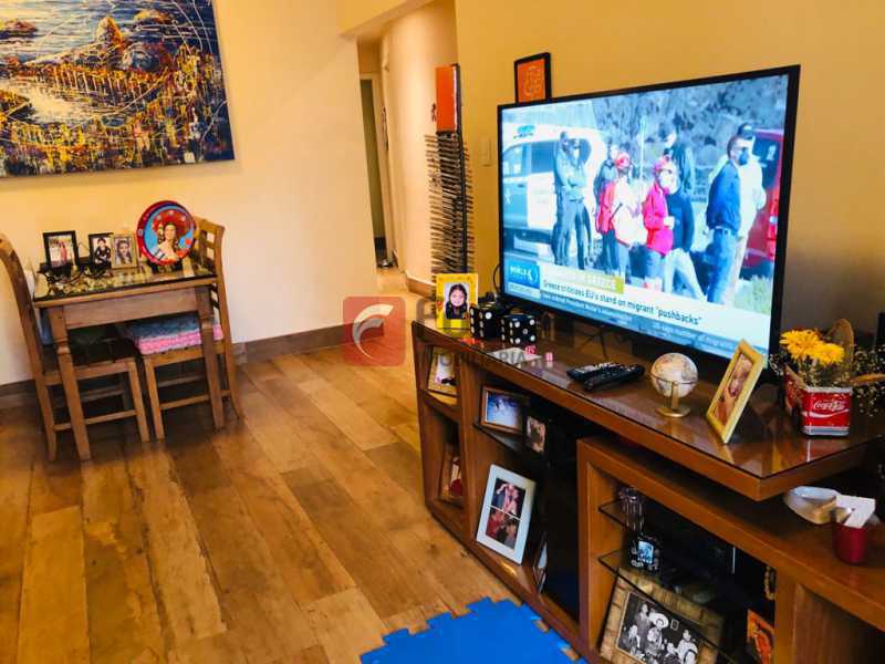 Conheça Sala do imóvel - Apartamento à venda Rua Benjamim Batista, Jardim Botânico, Rio de Janeiro - R$ 1.100.000 - JBAP31764 - 5 Sala - 5