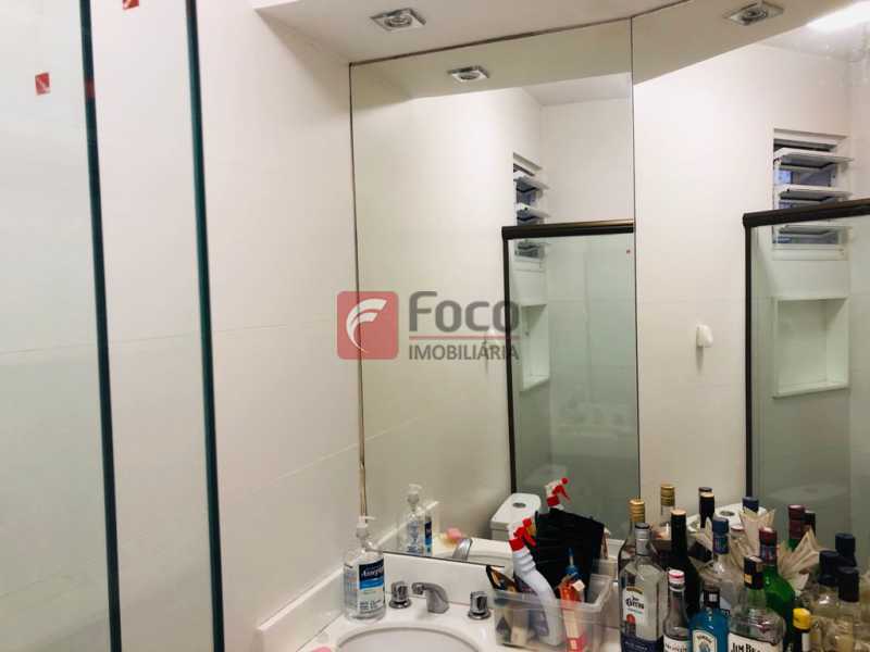 Conheça Banheiro do imóvel - Apartamento à venda Rua Benjamim Batista, Jardim Botânico, Rio de Janeiro - R$ 1.100.000 - JBAP31764 - 11 Banheiro - 11