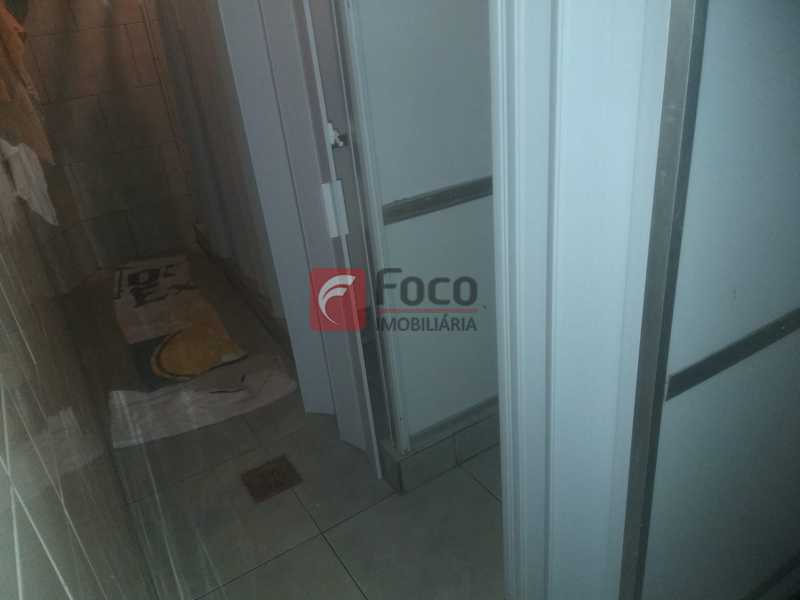 BANHEIRO COLETIVO - 6