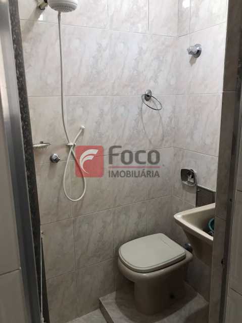 Conheça BANHEIRO DE SERVIÇO do imóvel - Apartamento à venda Rua Tonelero, Copacabana, Rio de Janeiro - R$ 1.100.000 - JBAP31853 - 12 BANHEIRO DE SERVIÇO - 12