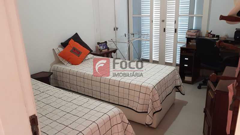 QUARTO 2 - 21