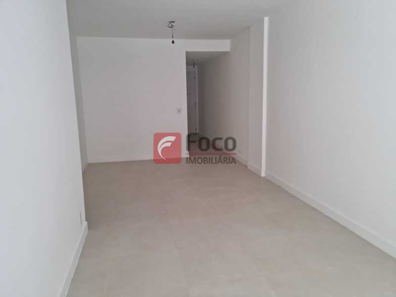 Conheça 1 do imóvel - Apartamento à venda Rua Marquesa de Santos, Laranjeiras, Rio de Janeiro - R$ 3.000.000 - JBAP31931 - 3 1 - 3