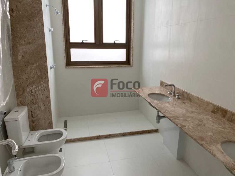 Conheça BANHEIRO SUITE MASTE do imóvel - Apartamento à venda Avenida Rui Barbosa, Flamengo, Rio de Janeiro - R$ 4.150.000 - JBAP31938 - 20 BANHEIRO SUITE MASTE - 20