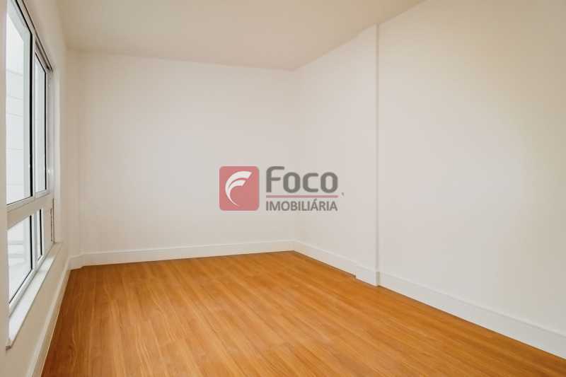 desktop_master_bedroom28 - 3