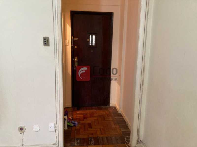 Conheça hall do imóvel - Kitnet/Conjugado 37m² à venda Copacabana, Rio de Janeiro - R$ 430.000 - JBKI00154 - 12 hall - 12