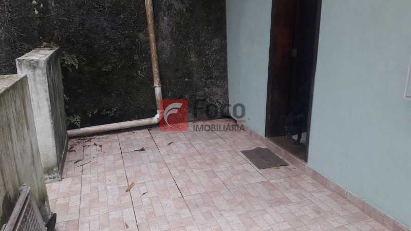 Conheça varandão frente1 do imóvel - Casa de Vila à venda Rua Jardim Botânico, Jardim Botânico, Rio de Janeiro - R$ 1.300.000 - JBCV20010 - 7 varandão frente1 - 7