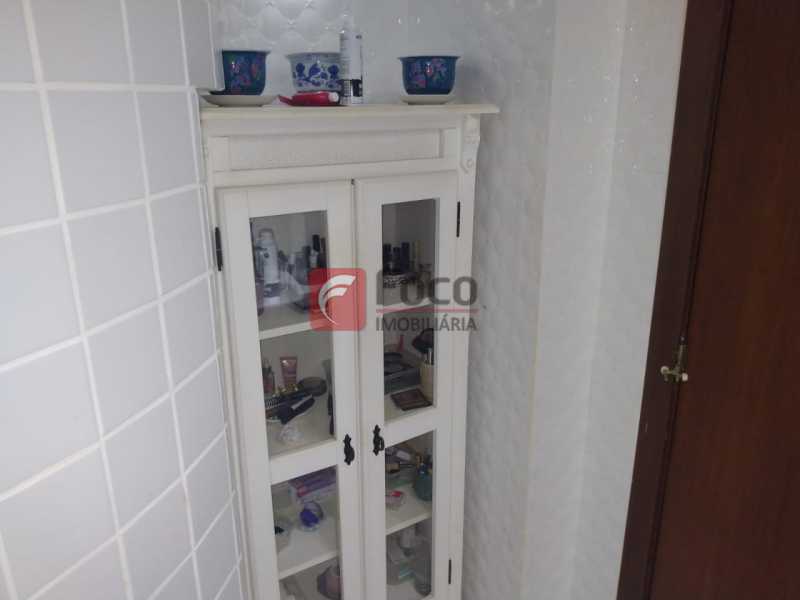 Conheça banheiro social arm do imóvel - Apartamento à venda Rua Figueiredo Magalhães, Copacabana, Rio de Janeiro - R$ 1.420.000 - JBAP32122 - 16 banheiro social arm - 16