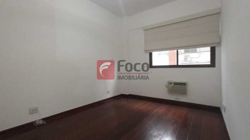 Conheça quarto suíte do imóvel - Apartamento à venda Rua Pio Correia, Jardim Botânico, Rio de Janeiro - R$ 950.000 - JBAP21612 - 10 quarto suíte - 10
