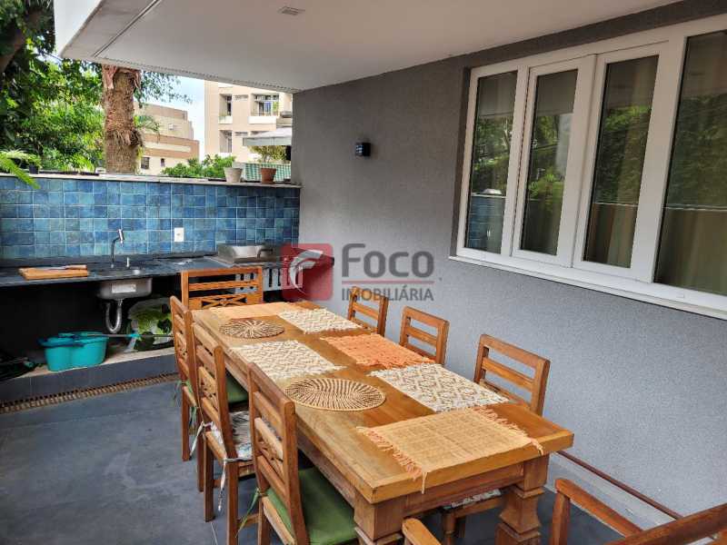 Conheça varanda_churrasqueira do imóvel - Apartamento à venda Rua Timóteo da Costa, Leblon, Rio de Janeiro - R$ 2.750.000 - JBAP32185 - 8 varanda_churrasqueira - 8