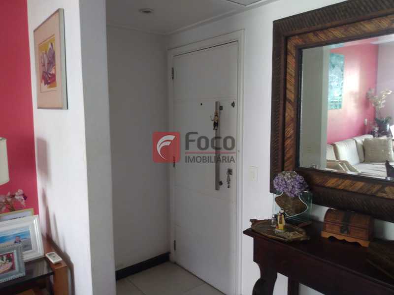 Conheça hall social1 do imóvel - Apartamento à venda Rua Cosme Velho, Cosme Velho, Rio de Janeiro - R$ 1.800.000 - JBAP40584 - 18 hall social1 - 18