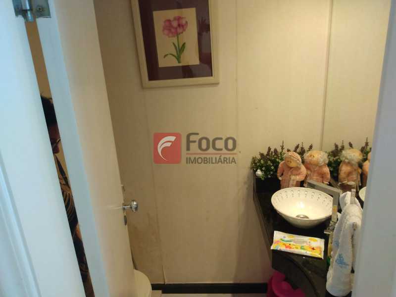 Conheça lavabo do imóvel - Apartamento à venda Rua Cosme Velho, Cosme Velho, Rio de Janeiro - R$ 1.800.000 - JBAP40584 - 19 lavabo - 19