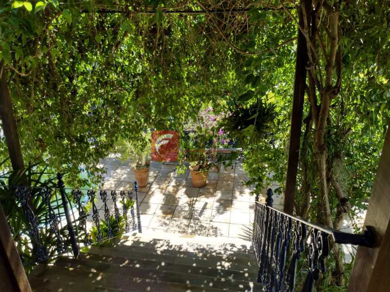 escada entrada1 - 8
