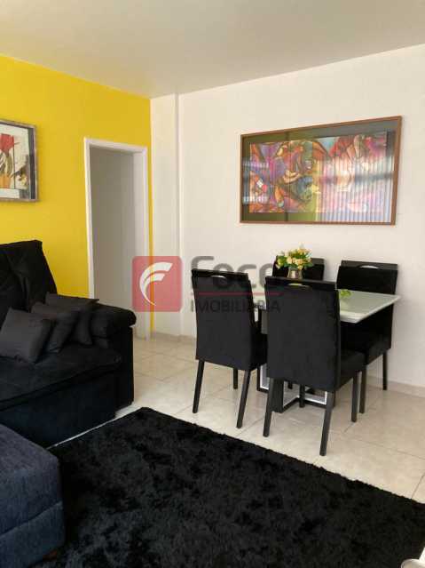 Conheça sala4 do imóvel - Próximo a praia do Leblon - JBAP32274 - 5 sala4 - 5
