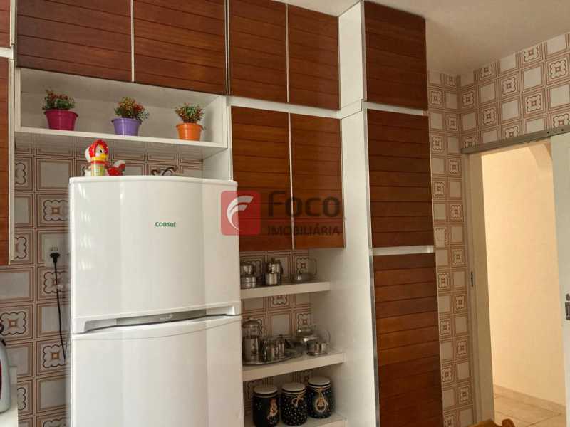 Conheça cozinha1 do imóvel - Próximo a praia do Leblon - JBAP32274 - 12 cozinha1 - 12