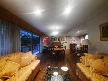 Junto à Lagoa - LOCALIZAÇAO CLASSICA CHARMOSA JUNTO A LAGOA E METRO 3 QUARTOS VARANDA E VAGA - JBAP32290
