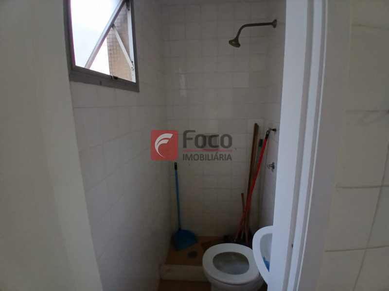 Conheça banh serv do imóvel - Apartamento à venda Rua Maria Angélica, Lagoa, Rio de Janeiro - R$ 1.500.000 - JBAP32313 - 17 banh serv - 17