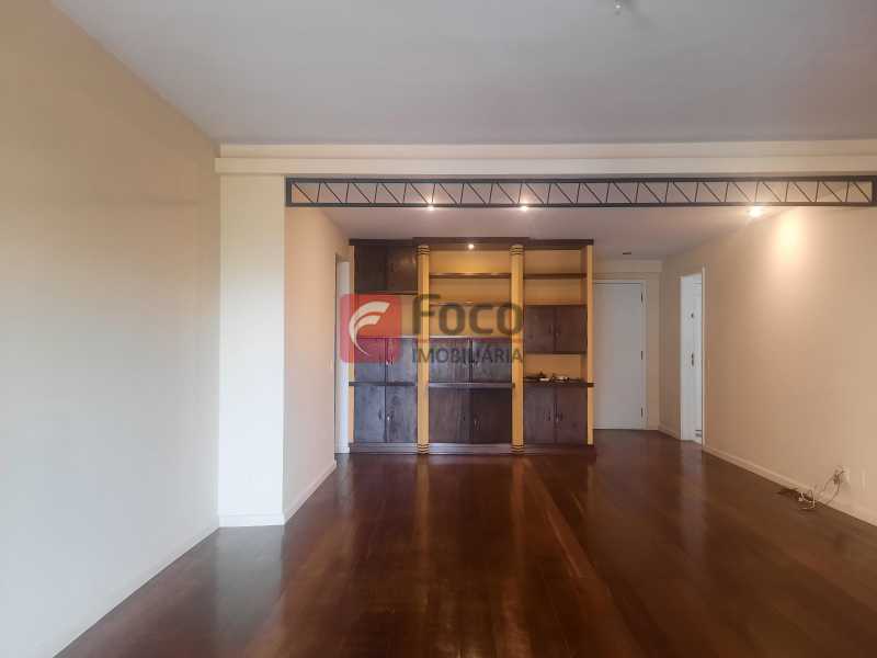 Conheça 20240905_150330 do imóvel - APARTAMENTO NA COBIÇADA BENJAMIM BATISTA PREDIO LUXO - VARANDAO - 3 QUARTOS COM 2 SUITES E 2 VAGAS - JBAP32318 - 13 20240905_150330 - 13