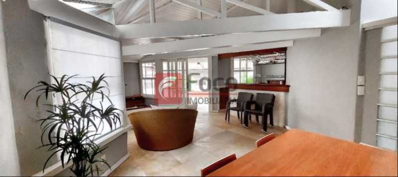 Conheça 4 do imóvel - MORE NUMA CASA SUSPENSA !!! - JBCO30272 - 4 4 - 4