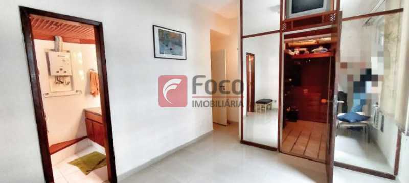 Conheça 6 do imóvel - MORE NUMA CASA SUSPENSA !!! - JBCO30272 - 6 6 - 6