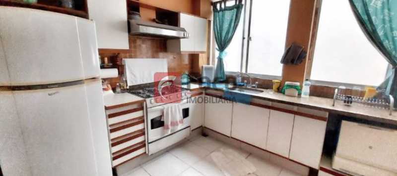 Conheça 13 do imóvel - MORE NUMA CASA SUSPENSA !!! - JBCO30272 - 11 13 - 11