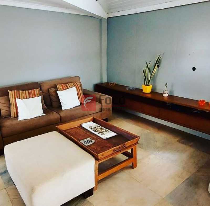 Conheça 14 do imóvel - MORE NUMA CASA SUSPENSA !!! - JBCO30272 - 13 14 - 13