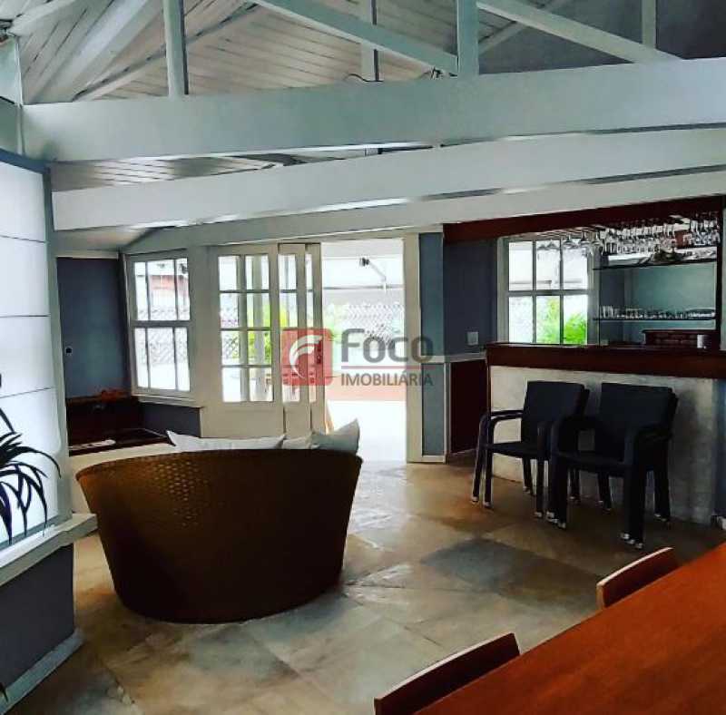Conheça 15 do imóvel - MORE NUMA CASA SUSPENSA !!! - JBCO30272 - 14 15 - 14