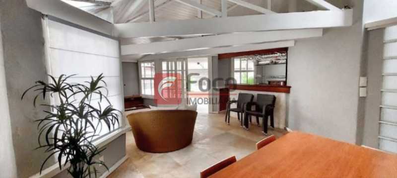 Conheça 22 do imóvel - MORE NUMA CASA SUSPENSA !!! - JBCO30272 - 21 22 - 21