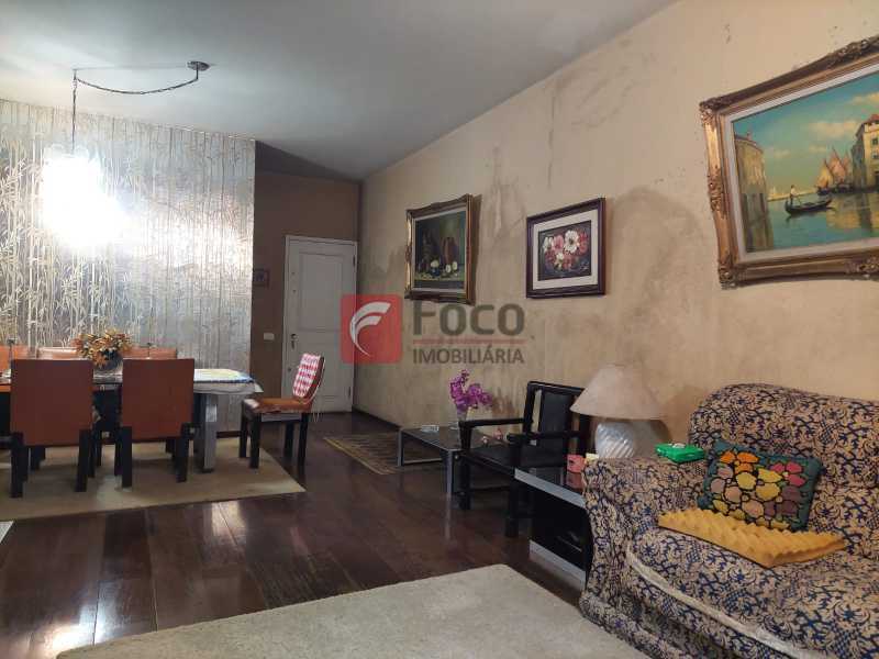 Conheça 2 do imóvel - Ótima Oportunidade no Quadrilátero do Charme - JBAP32356 - 4 2 - 4