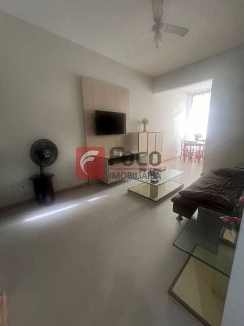 Conheça 1 do imóvel - Pertinho do Metro e da Praia!!! - JBAP32370 - 1 1 - 1