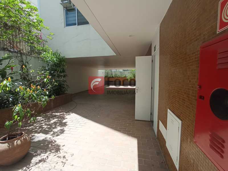 Conheça 25 do imóvel - Claro e arejado!! Venha conferir!! - JBAP32380 - 25 25 - 25