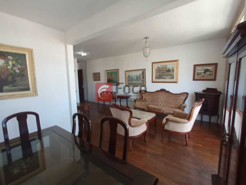Conheça 8 do imóvel - Claro e arejado!! Venha conferir!! - JBAP32380 - 7 8 - 7