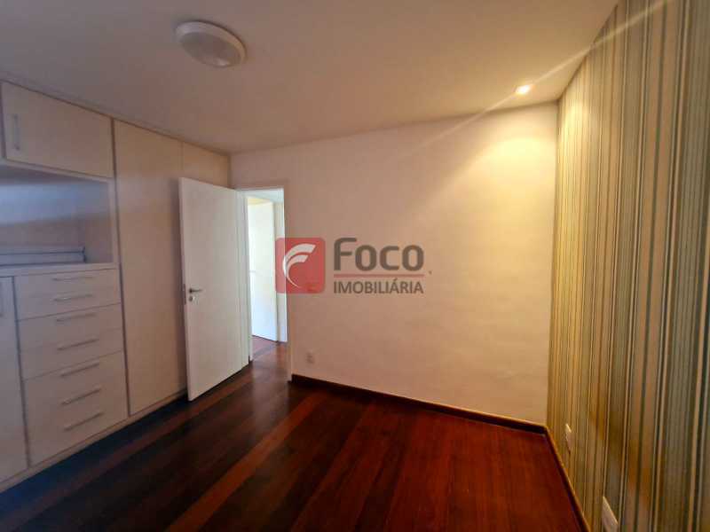 Conheça 12 do imóvel - Excelente oportunidade no Jardim Botânico! - JBAP21785 - 12 12 - 12