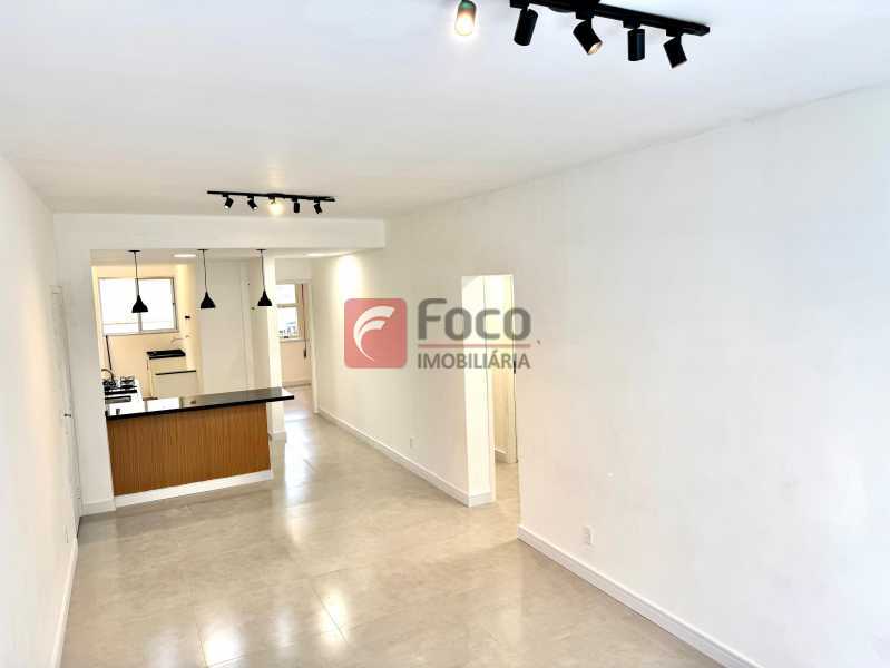 Conheça 7 do imóvel - Uma excelente oportunidade em Copacabana. - JBAP32411 - 4 7 - 4