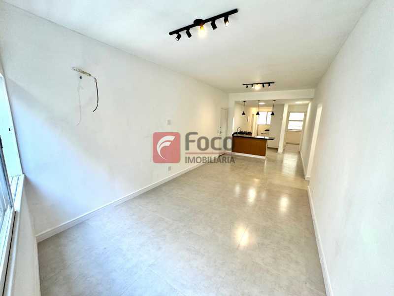 Conheça 15 do imóvel - Uma excelente oportunidade em Copacabana. - JBAP32411 - 2 15 - 2