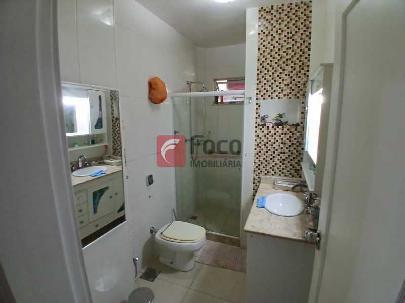Conheça banheiro social do imóvel - Apartamento 2 quartos à venda Rio Comprido, Rio de Janeiro - R$ 390.000 - JBAP21796 - 17 banheiro social - 17