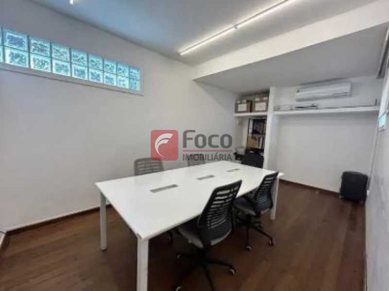 Conheça 10 do imóvel - Maravilhosa Localização!! Parte baixa da Rua - JBCA30053 - 8 10 - 8