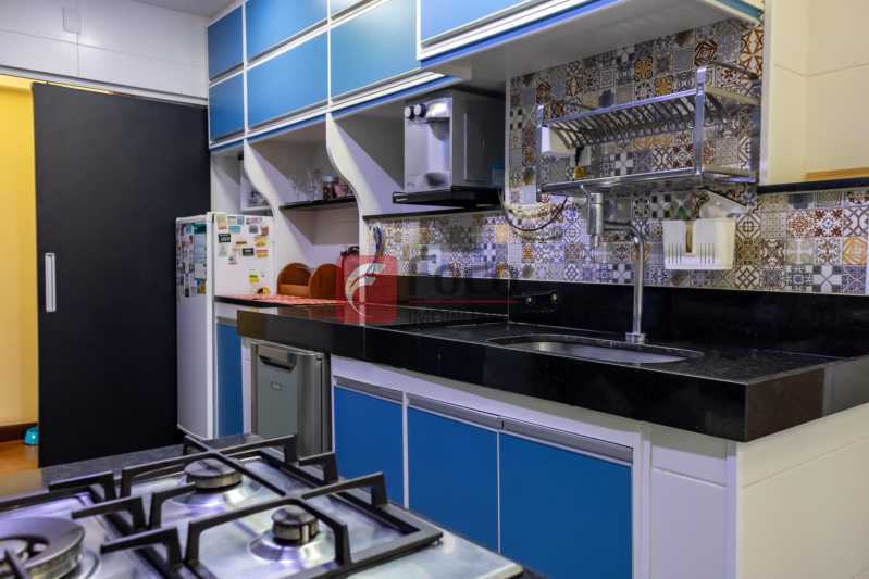 Conheça cozinha do imóvel - Apartamento à venda Rua Marquês de Abrantes, Flamengo, Rio de Janeiro - R$ 1.550.000 - JBAP32424 - 17 cozinha - 17