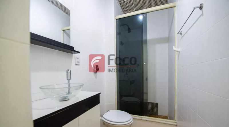 Conheça banheiro social ang6 do imóvel - Jardim Botânico | Lopes Quintas | 3 Quartos | Vista Verde | 1 Vaga - JBAP32435 - 19 banheiro social ang6 - 19