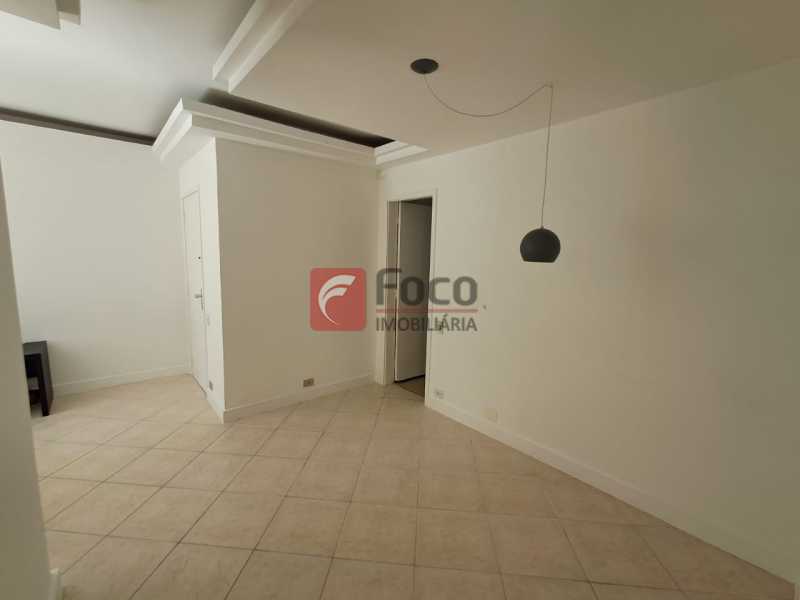 WhatsApp Image 2025-09-08 at 1 - 5