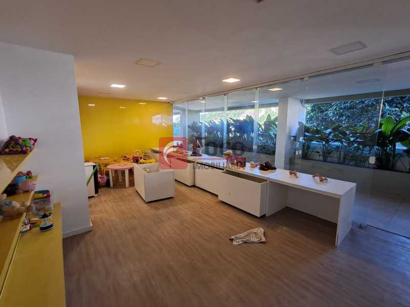 WhatsApp Image 2025-09-08 at 1 - 28