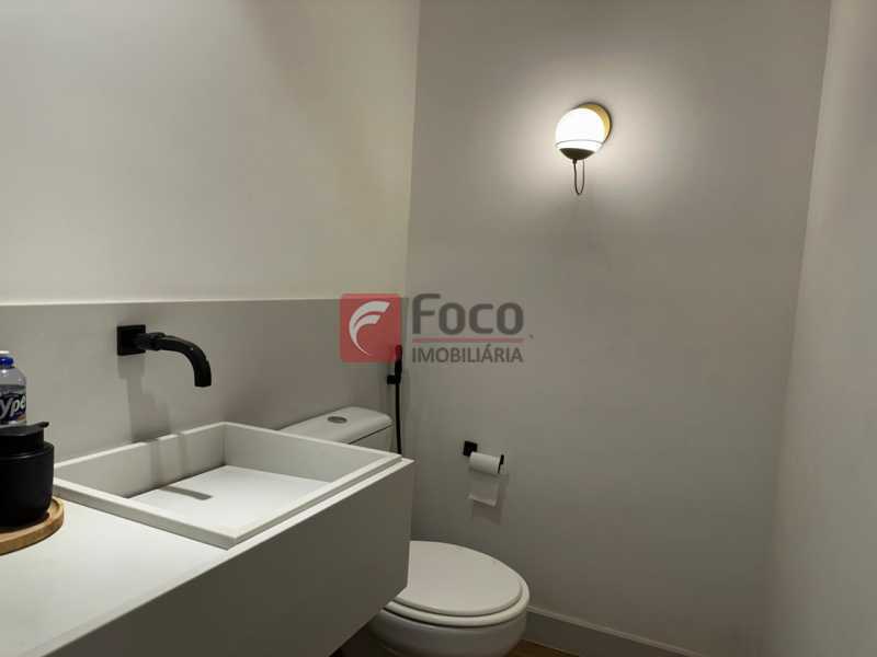 18a636ed-d8ce-435a-945d-6313d1 - 12