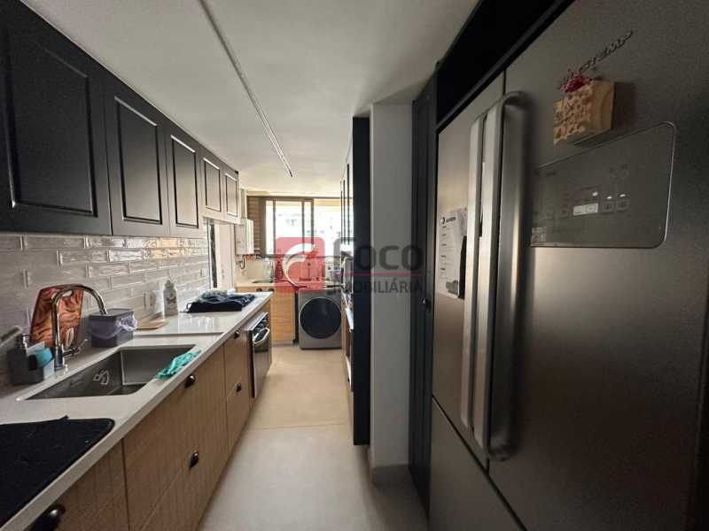 1587b4b6-f896-4021-a2b6-03d3bf - 26